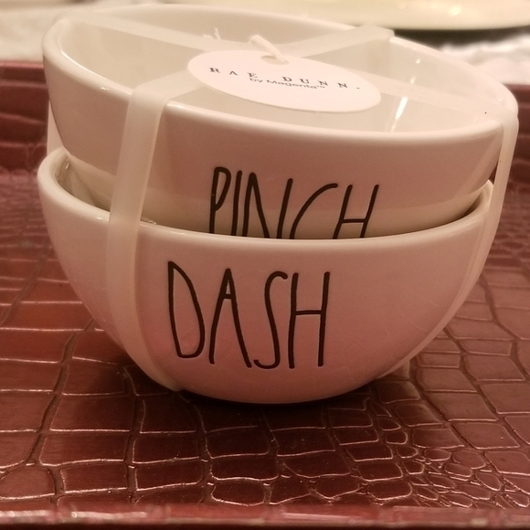 Rae Dunn Pinch & Dash Ceramic Bowl Set NWT. - Picture 1 of 3